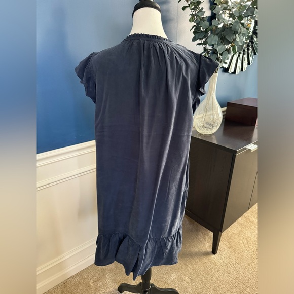 Evereve Tory Shift Dress, Size XL - Picture 3 of 7